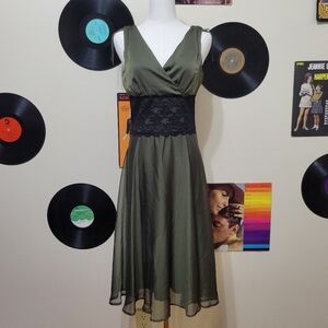 Connected Apparel | Vintage Green & Black Lace Dress